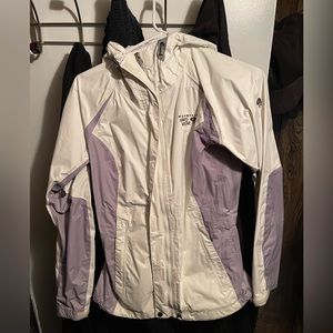 NWOT Mountain Hardware Rain Shell
